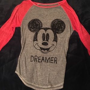 Disney Mickey 3 quarters shirt